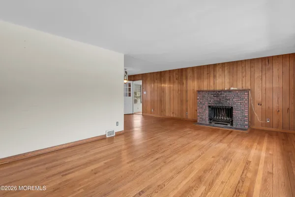 $500,000 | 45 Beechwood Terrace, Matawan, NJ 07747