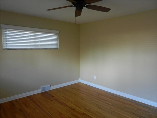 2567 Minerva Lake Road Columbus, OH 43231 - Photo 8 of 13