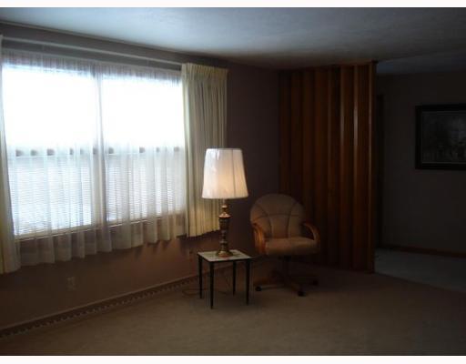 967 Torrence Drive Springfield, OH 45503 - Photo 4 of 15 Gallery Image 4