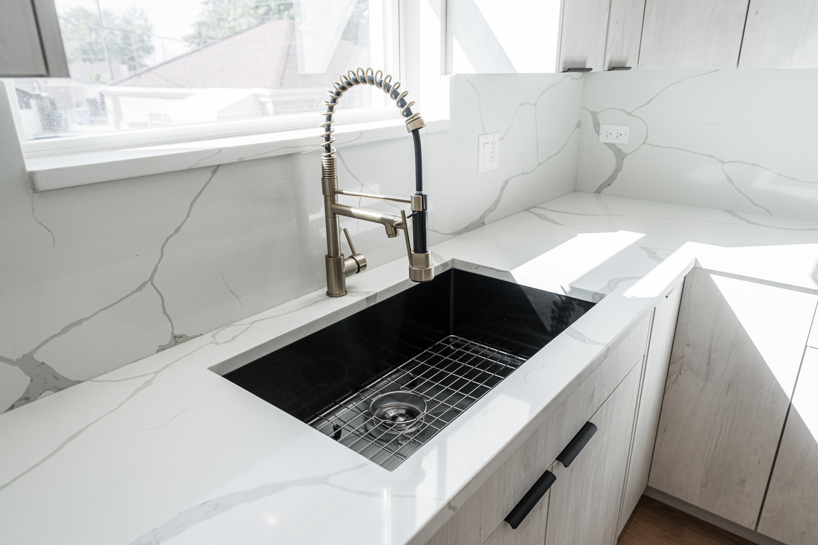 8121 W Forest Chicago, IL 60634 - Photo 12 of 44 a close view of appliances