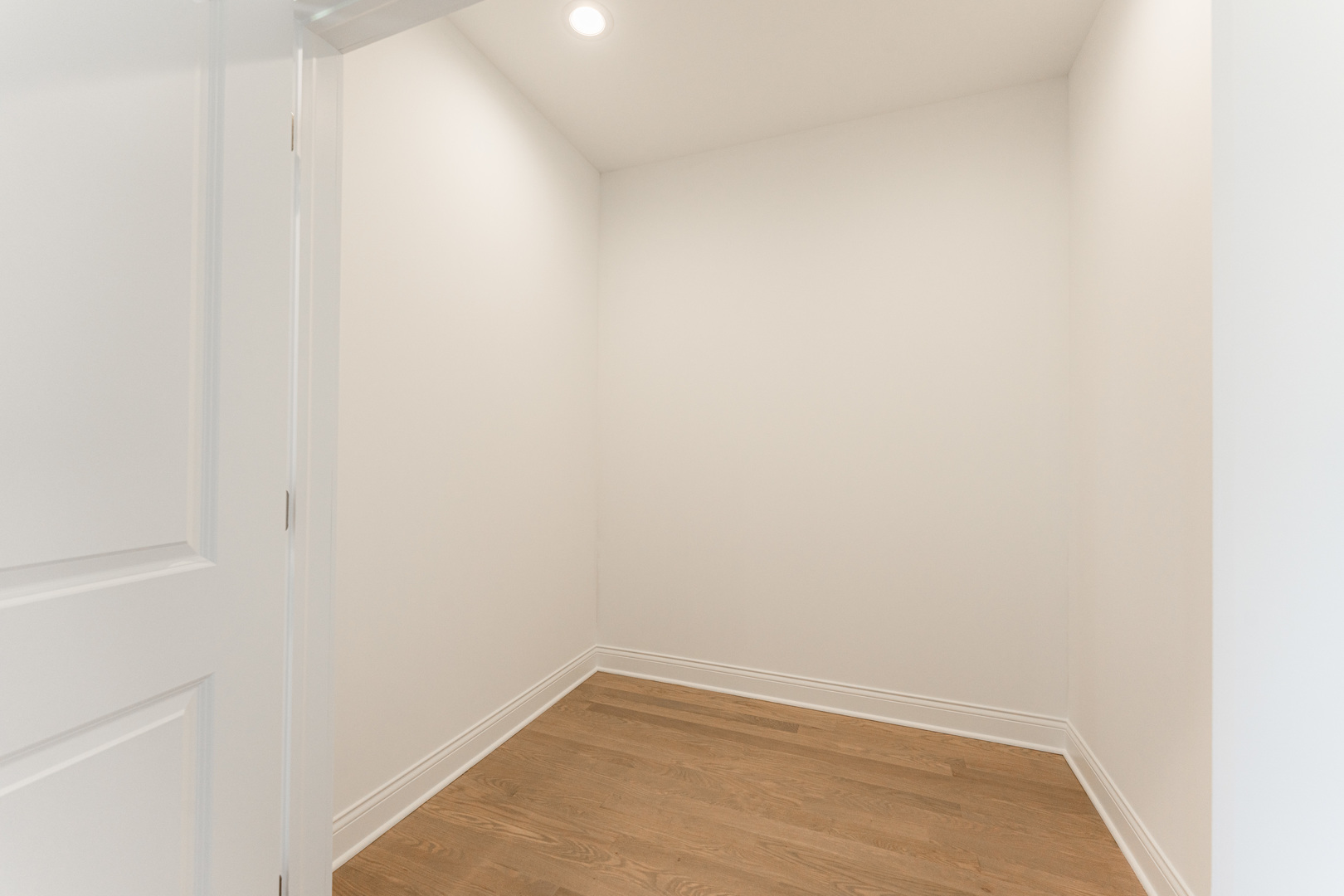 8121 W Forest Chicago, IL 60634 - Photo 19 of 44 a view of an empty room