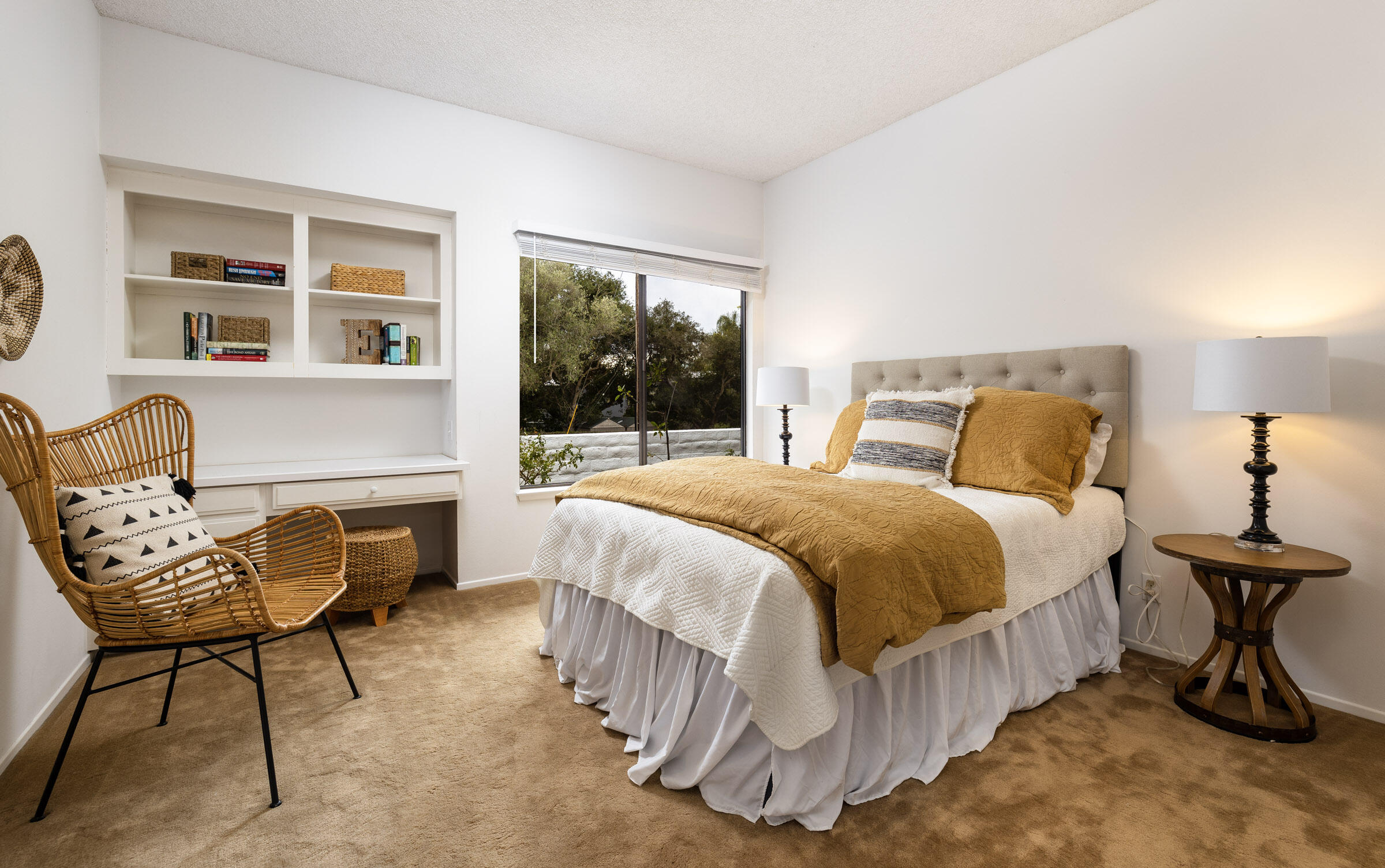 472 Santa Rosa Lane Montecito, CA 93108 - Photo 25 of 28 Bedroom 3
