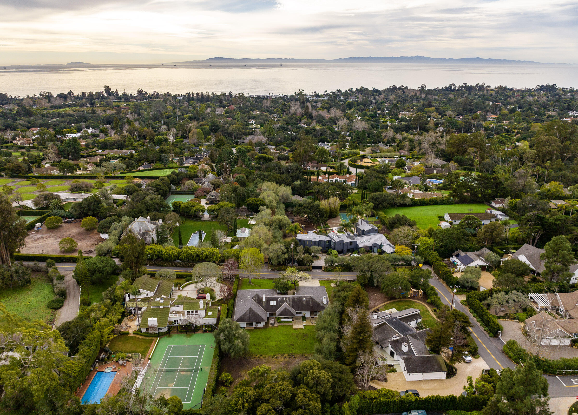 472 Santa Rosa Lane Montecito, CA 93108 - Photo 3 of 28 Aerial View