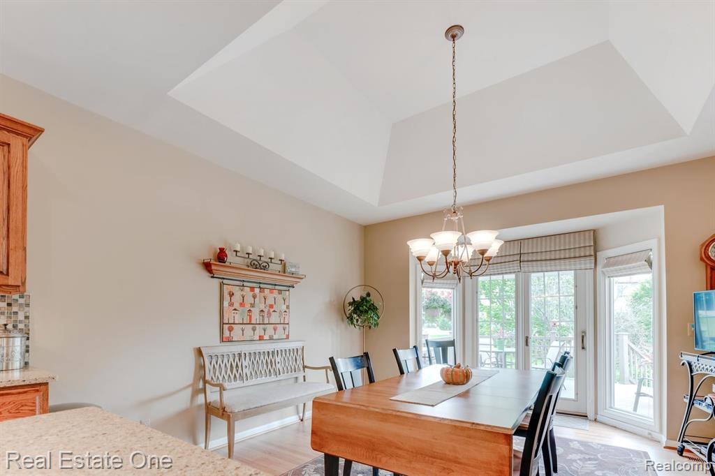 424 Wedington Court Rochester, MI 48307 - Photo 14 of 47