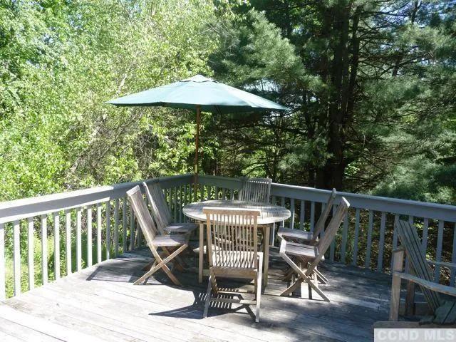 $300 | 125 Taconic Creek Road, Hillsdale, NY 12529