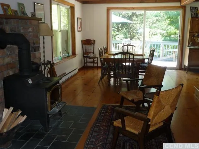 $300 | 125 Taconic Creek Road, Hillsdale, NY 12529