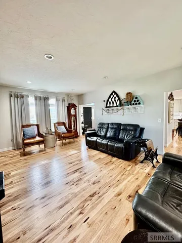 $675,000 | 404 West 280 North, Blackfoot, ID 83221