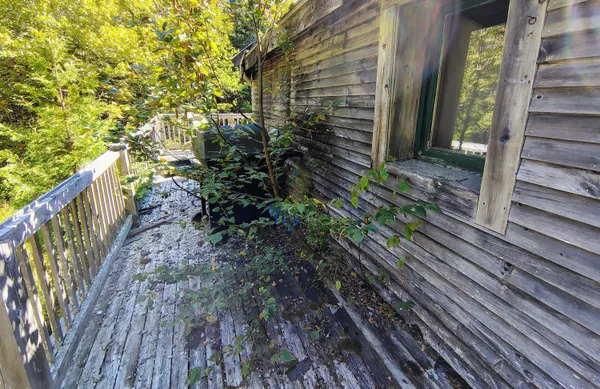 $130,000 | 916 U.S. Rte 1, Jonesboro, ME 04648