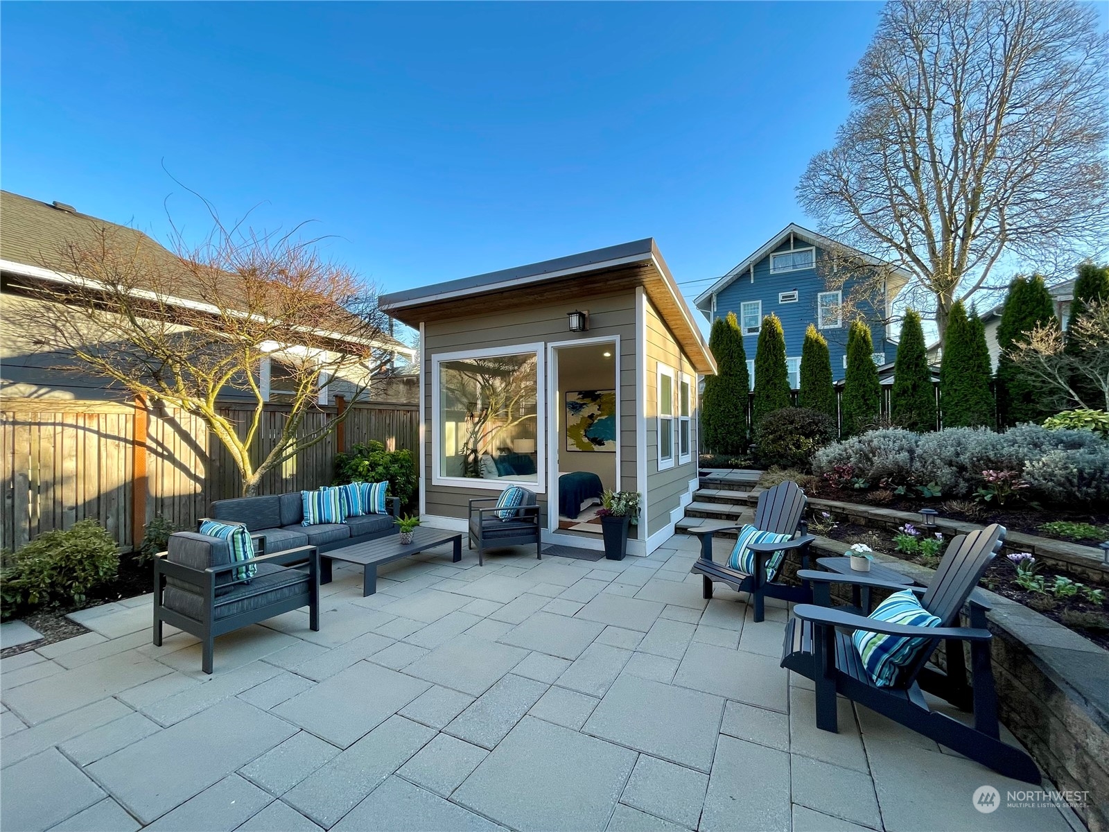 135 North 82nd Street Seattle, WA 98103 - Photo 2 of 29 Gallery Image 2