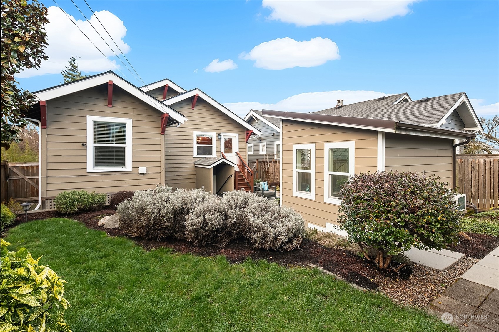 135 North 82nd Street Seattle, WA 98103 - Photo 5 of 29 Gallery Image 5