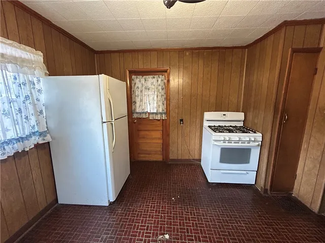 $64,900 | 184 Sly Avenue, Corning, NY 14830