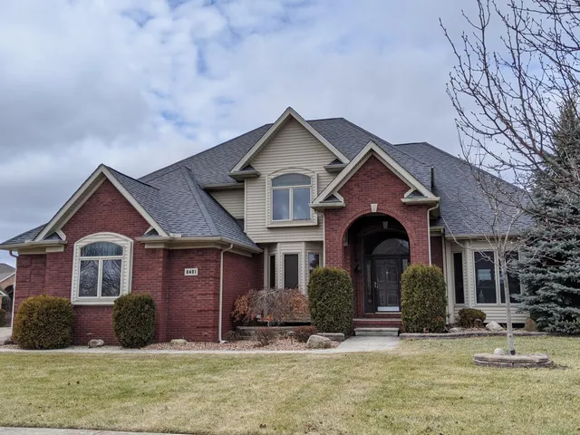 $720,000 | 8103 Hunters Ridge Drive, Newport, MI 48166