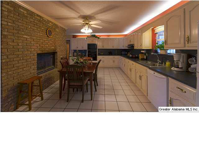 313 12th Street Pleasant Grove, AL 35127 - Photo 10 of 26