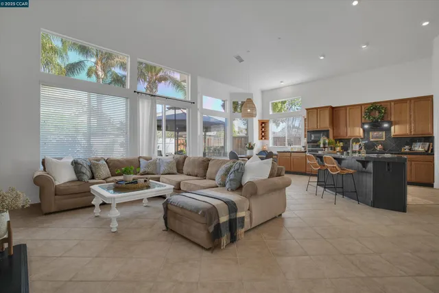 $925,000 | 2856 Gardenside Court, Brentwood, CA 94513