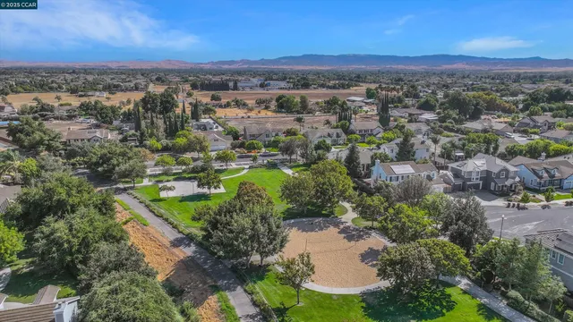 $925,000 | 2856 Gardenside Court, Brentwood, CA 94513