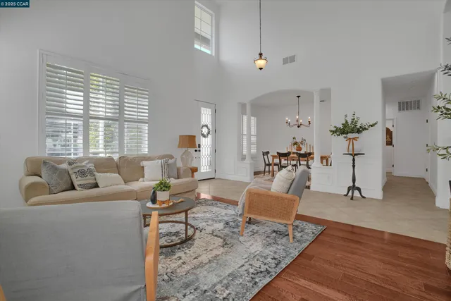 $925,000 | 2856 Gardenside Court, Brentwood, CA 94513