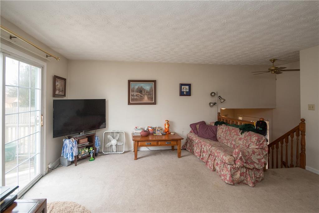 7607 Miracle Road Indianapolis, IN 46237 - Photo 7 of 22 Gallery Image 7