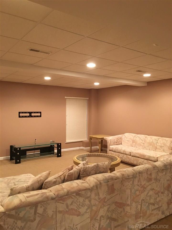 3191 Villanova Circle Rochester Hills, MI 48307 - Photo 18 of 18