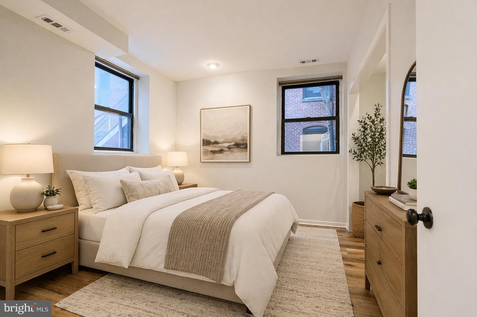 1211 Light Street, Unit 103 Baltimore, MD 21230 - Photo 3 of 27 Primary bedroom on lower level