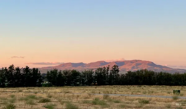 $325,000 | 6655 Sophie Lane, Emmett, ID 83617