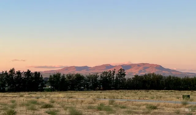 $374,444 | 6655 Sophie Lane, Emmett, ID 83617