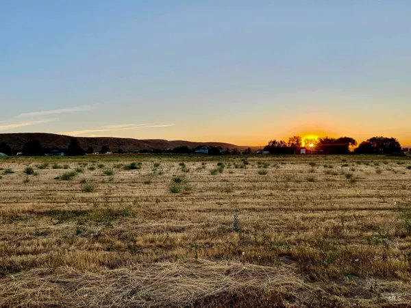 $325,000 | 6655 Sophie Lane, Emmett, ID 83617