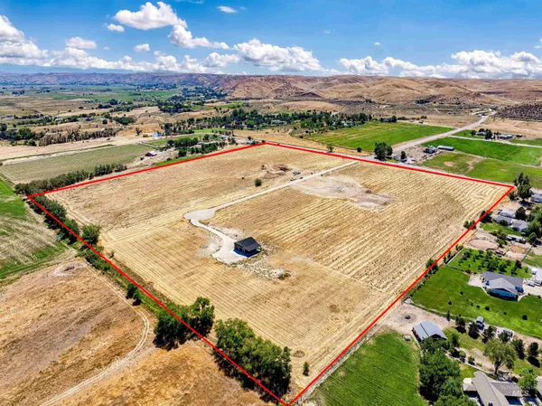 $325,000 | 6655 Sophie Lane, Emmett, ID 83617