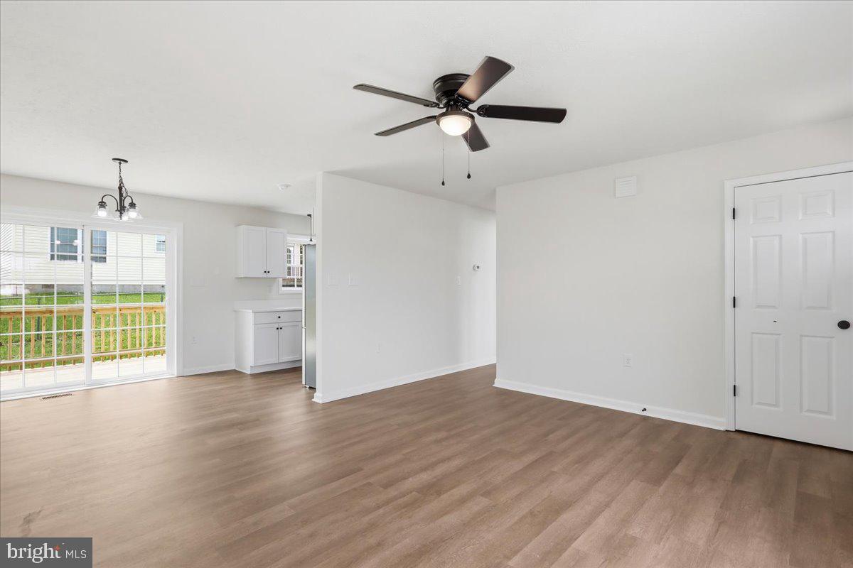 57 Stiles Way Ranson, WV 25438 - Photo 6 of 34 Gallery Image 6