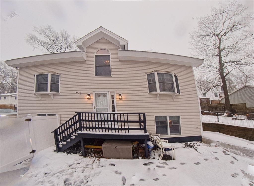 24 1st Street Amesbury, MA 01913 - Photo 2 of 39