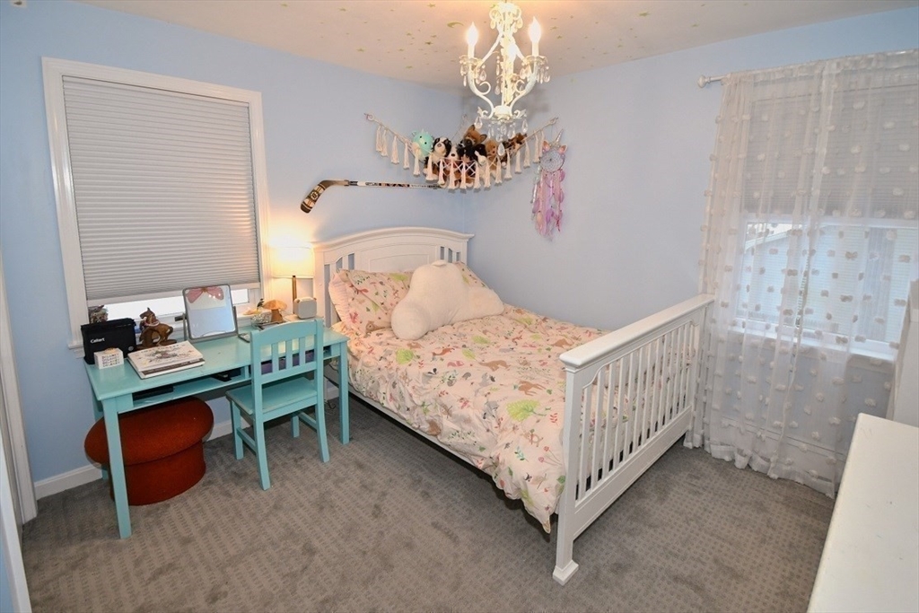 24 1st Street Amesbury, MA 01913 - Photo 22 of 39