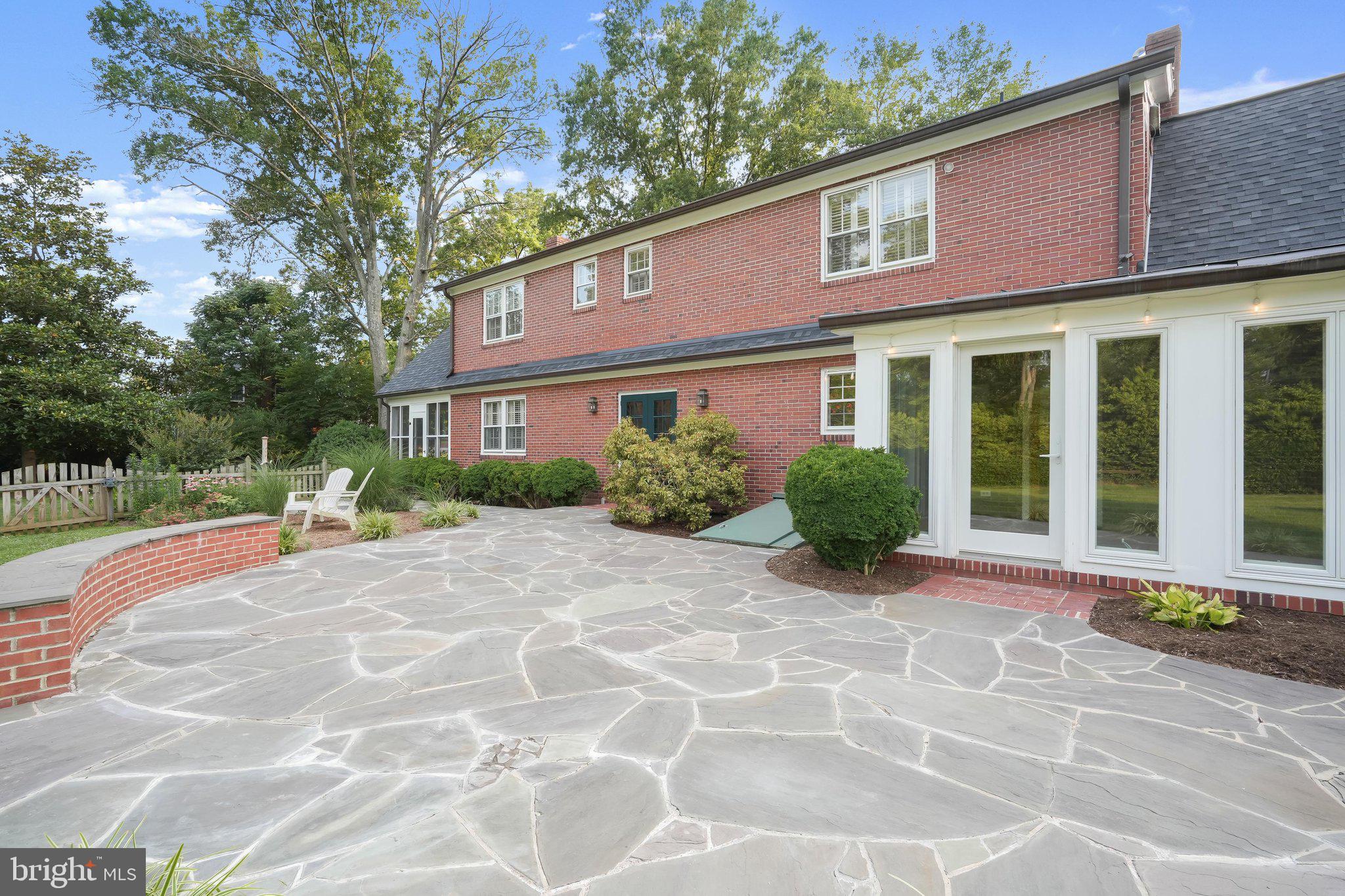 9305 Main Street Manassas, VA 20110 - Photo 13 of 86 Rear Patio