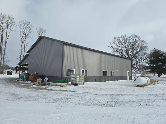 $499,900 | 69430 Stubey Road, Sturgis, MI 49091