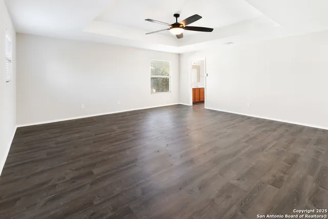 $2,000 | 16502 Retama Crown, Selma, TX 78154