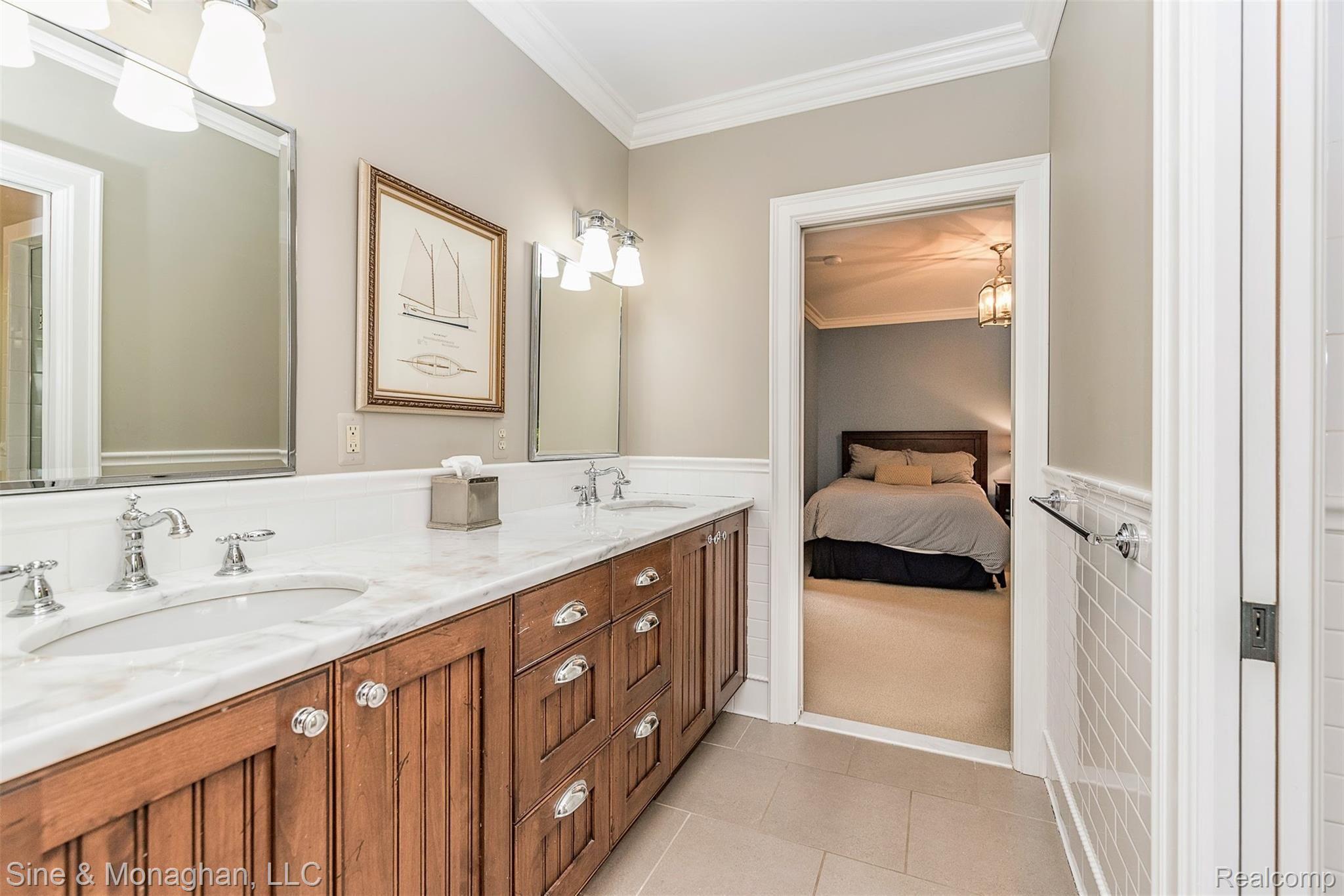 501 Washington Road Grosse Pointe, MI 48230 - Photo 40 of 55 DSC_4585.jpg