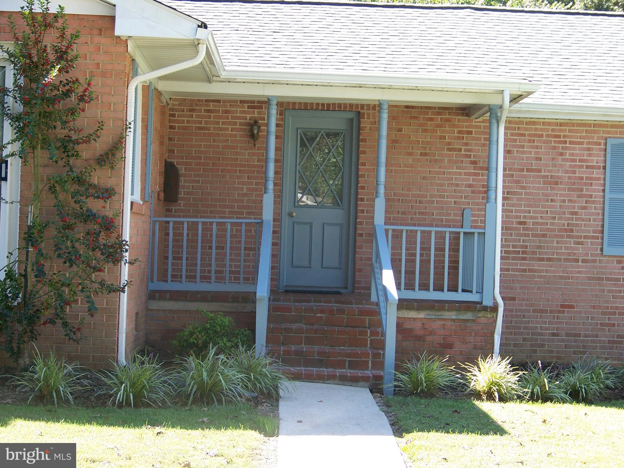 6225 Ripley Road La Plata, MD 20646 - Photo 26 of 41 Side Porch