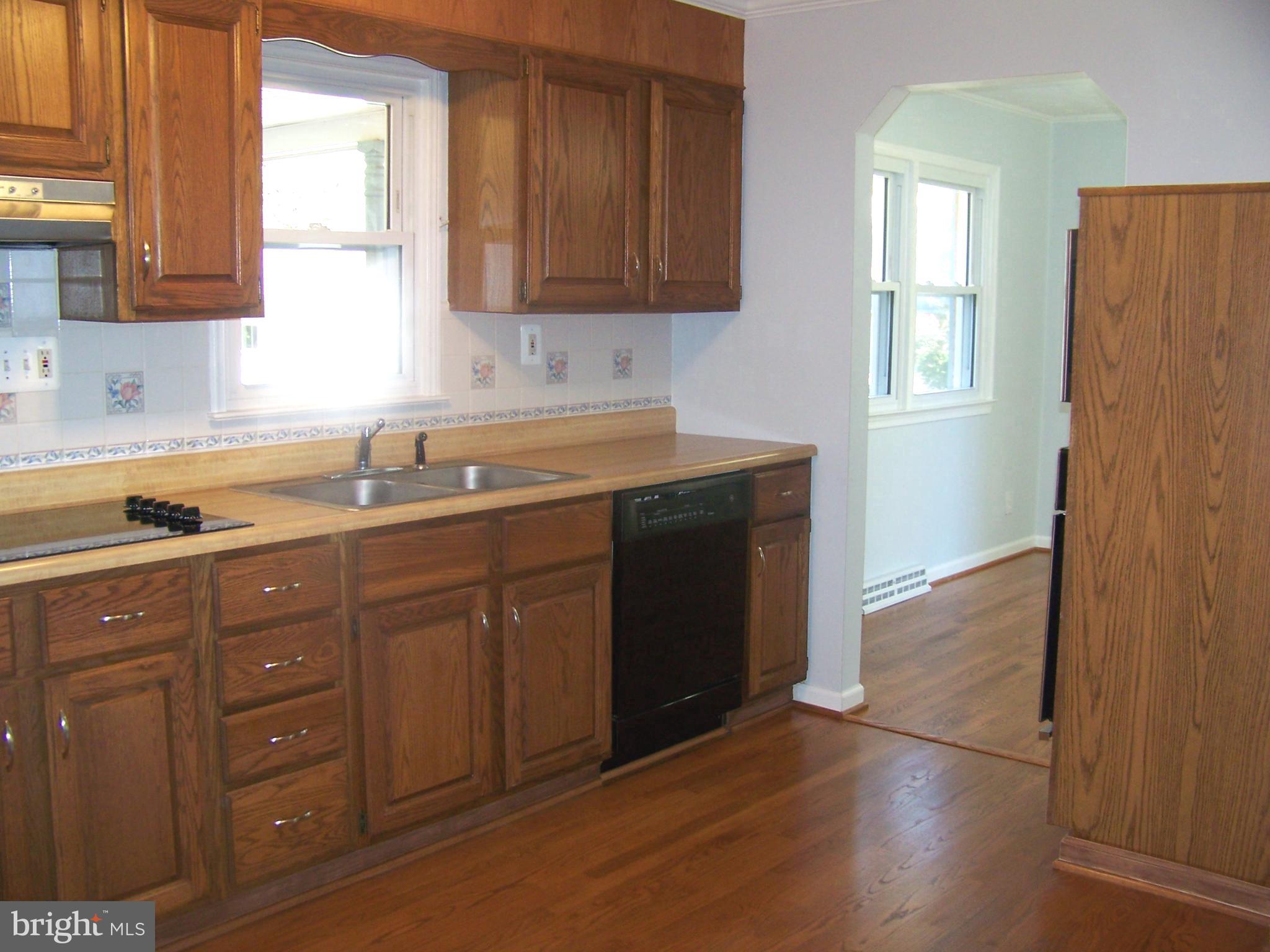 6225 Ripley Road La Plata, MD 20646 - Photo 9 of 41 Kitchen