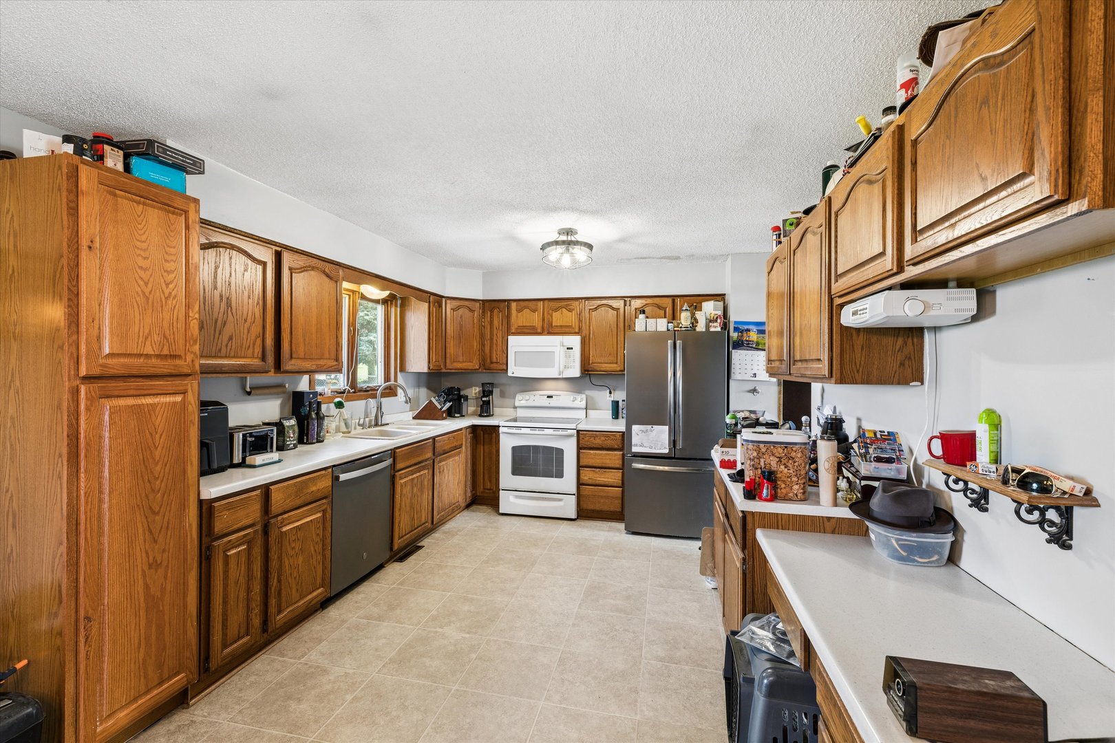 4344 Main Street Andover, IA 52701 - Photo 10 of 23
