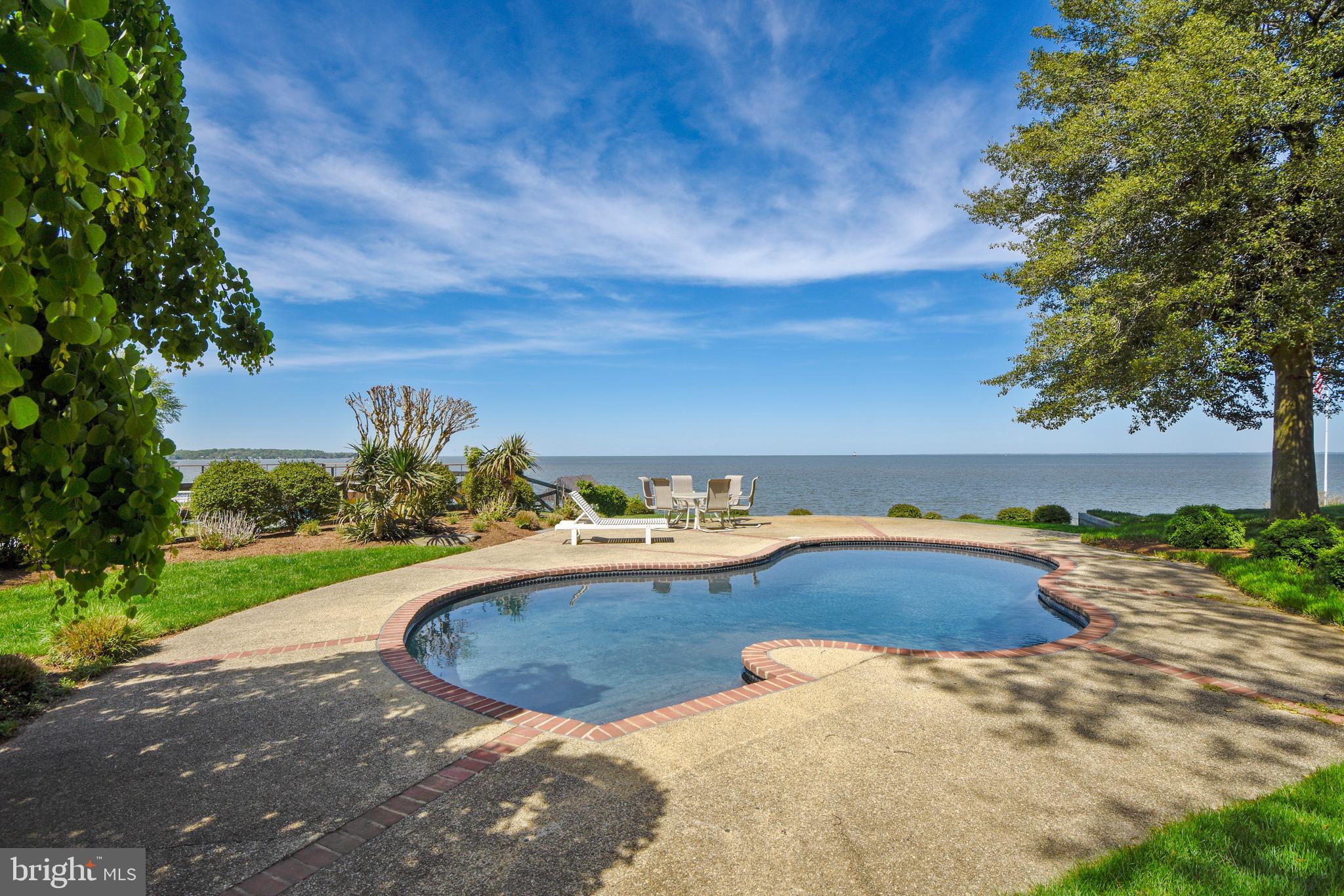 1537 Shipsview Road Annapolis, MD 21409 - Photo 4 of 42 Gallery Image 4