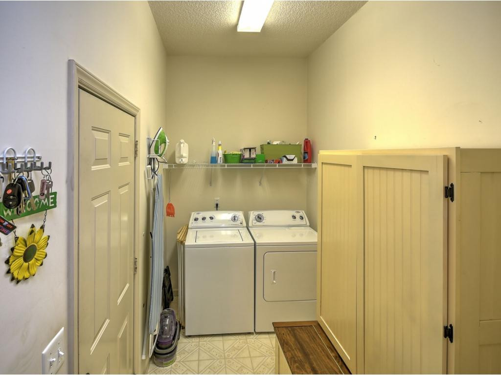 194 Dean Archer Road Jonesborough, TN 37659 - Photo 15 of 35 Laundrymud room