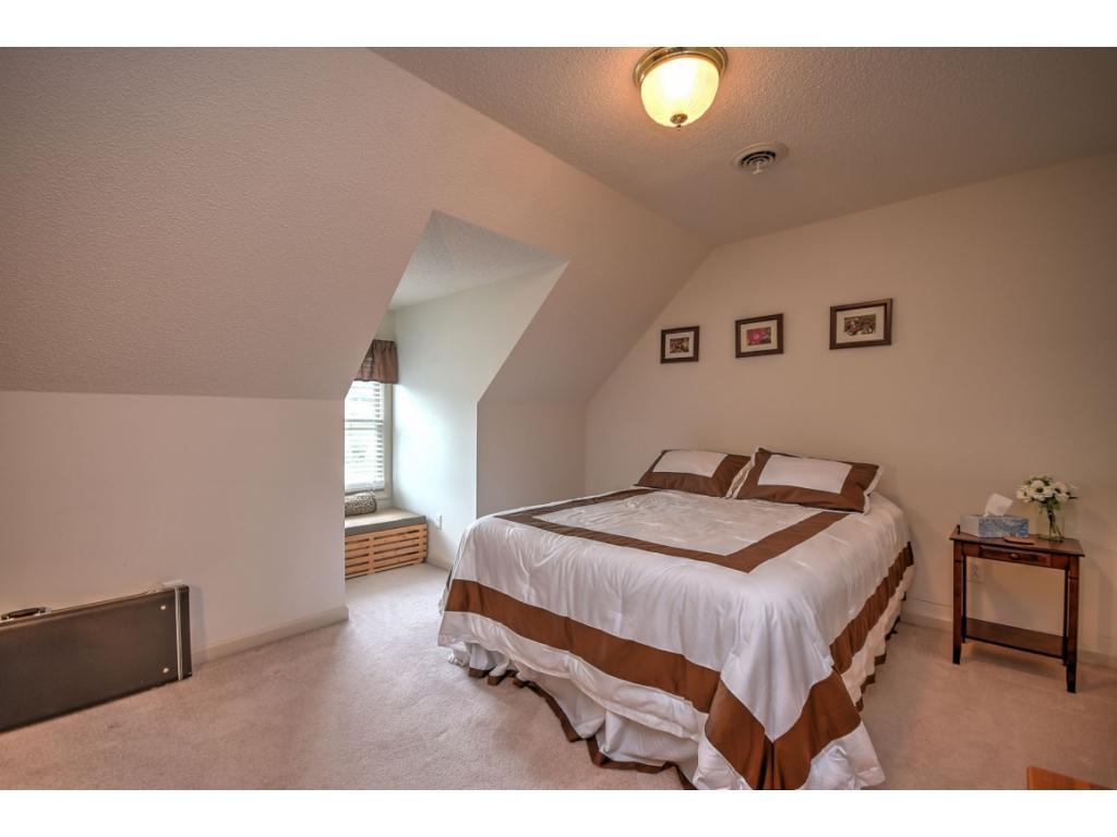194 Dean Archer Road Jonesborough, TN 37659 - Photo 23 of 35 Bedroom 3 View 1