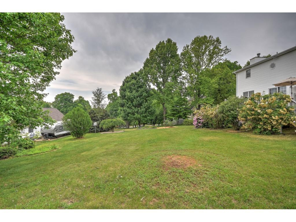 194 Dean Archer Road Jonesborough, TN 37659 - Photo 35 of 35 Back yard View 3