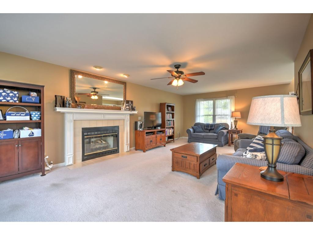 Living Room 3