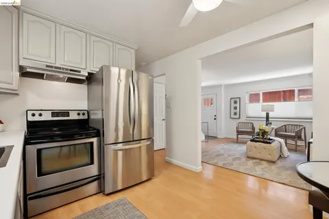 $499,000 | 2207 Damuth Street, Unit 2, Oakland, CA 94602