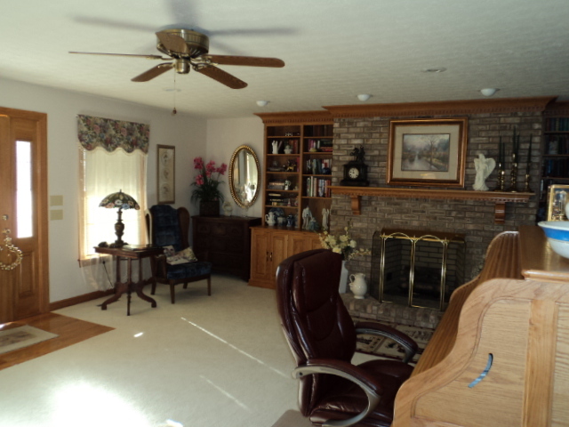 1129 Sample Road Wirtz, VA 24184 - Photo 39 of 40 Living room