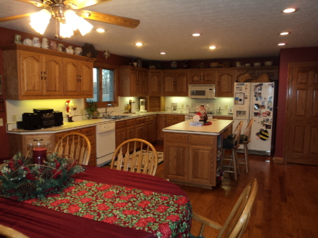 1129 Sample Road Wirtz, VA 24184 - Photo 6 of 40 Kitchen