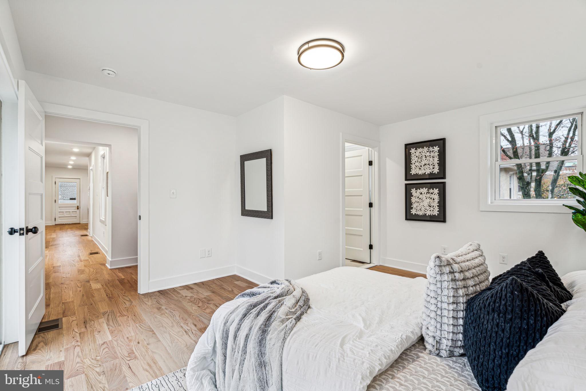 655 Edge Hill Road Glenside, PA 19038 - Photo 22 of 40