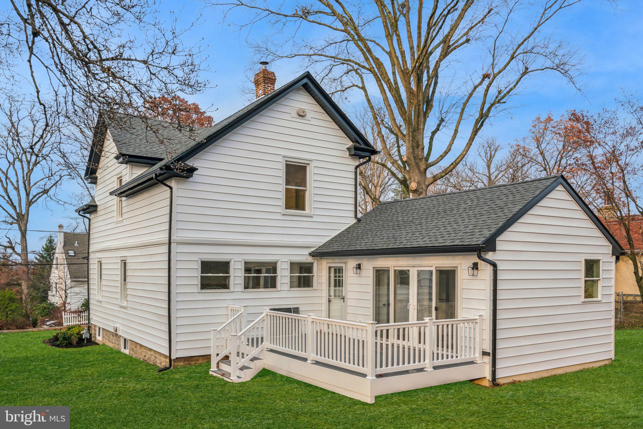 655 Edge Hill Road Glenside, PA 19038 - Photo 4 of 40