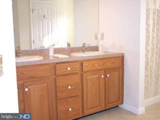 60 Stanford Road Cherry Hill, NJ 08034 - Photo 4 of 6 Gallery Image 4