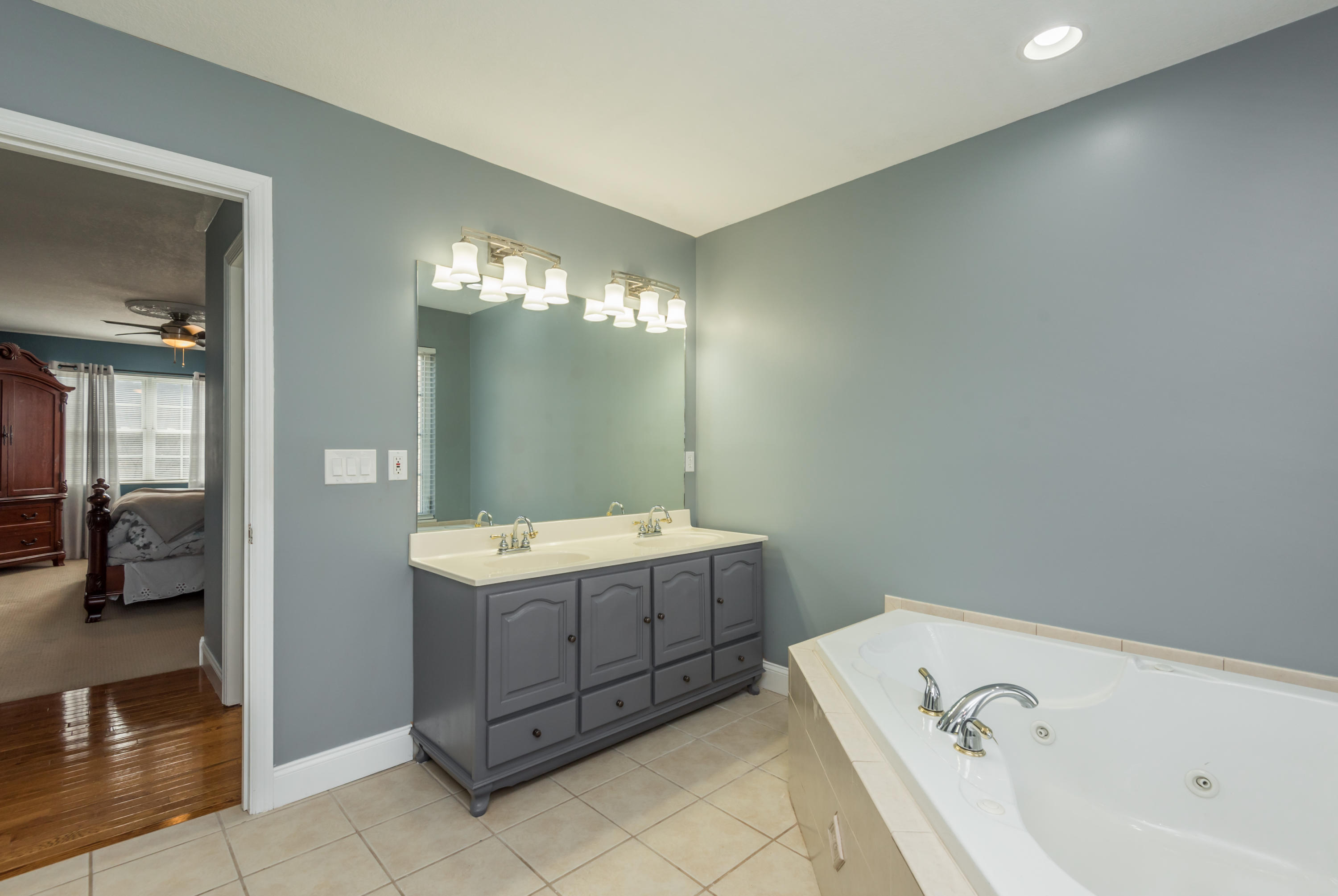 664 Batley Road Clinton, TN 37716 - Photo 14 of 40 664BatleyRd-18