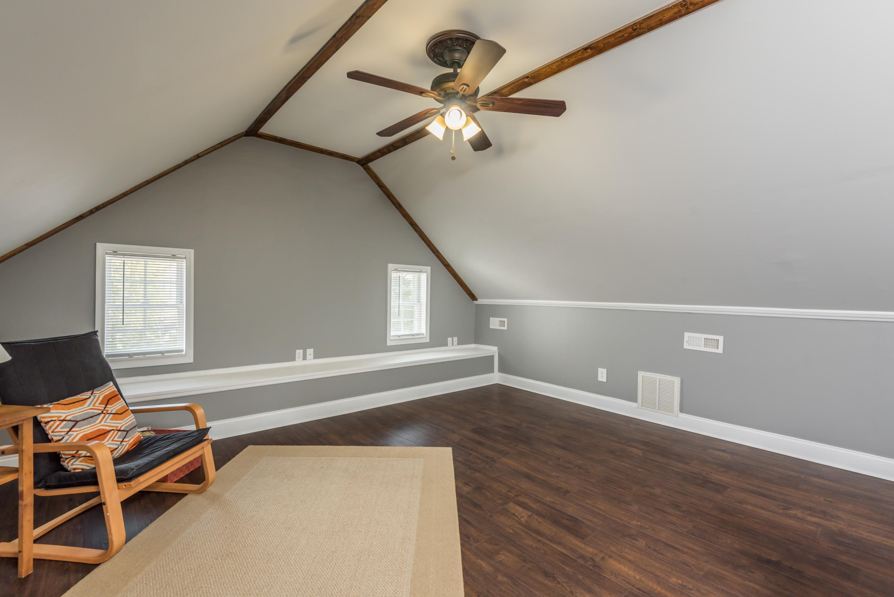 664 Batley Road Clinton, TN 37716 - Photo 19 of 40 664BatleyRd-21
